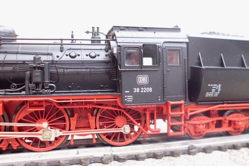 Fleischmann 4166 BR 38 2208 Dampflok mit Tender der DB, HO, DC - Bild 8 von 11