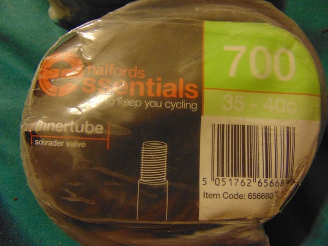 halfords inner tubes 27.5