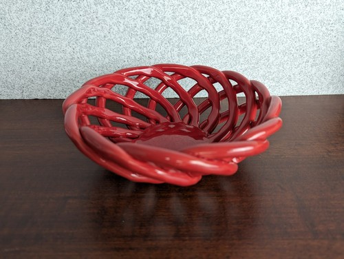 Braid Bread Basket Ceramic Red Circle of Loops Microwave Dishwasher Safe - Picture 2 of 14