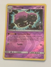 Pokemon Weezing 29/68 Reverse Holo Rare Hidden Fates NM/MT