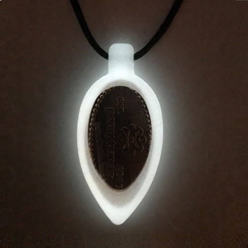 Pennybandz Elongated Pressed Penny Necklace just pop in your favorite penny! - Picture 8 of 13