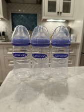 Lansinoh Anti-Colic Baby Bottles for Breastfeeding Babies, 8 Ounces, 3 Count, M