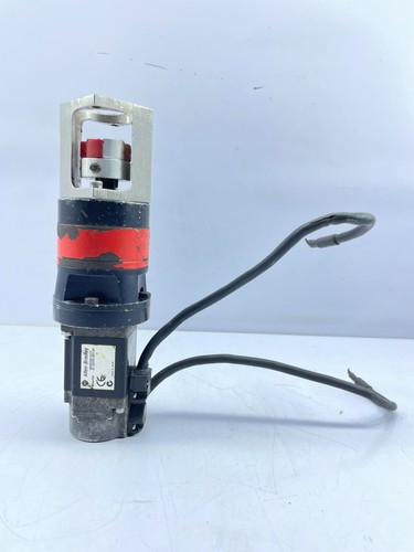 Allen Bradley TL-A130P-BJ32AA Kinetix Inverter Duty AC 5000 RPM Servo Motor - Picture 13 of 16