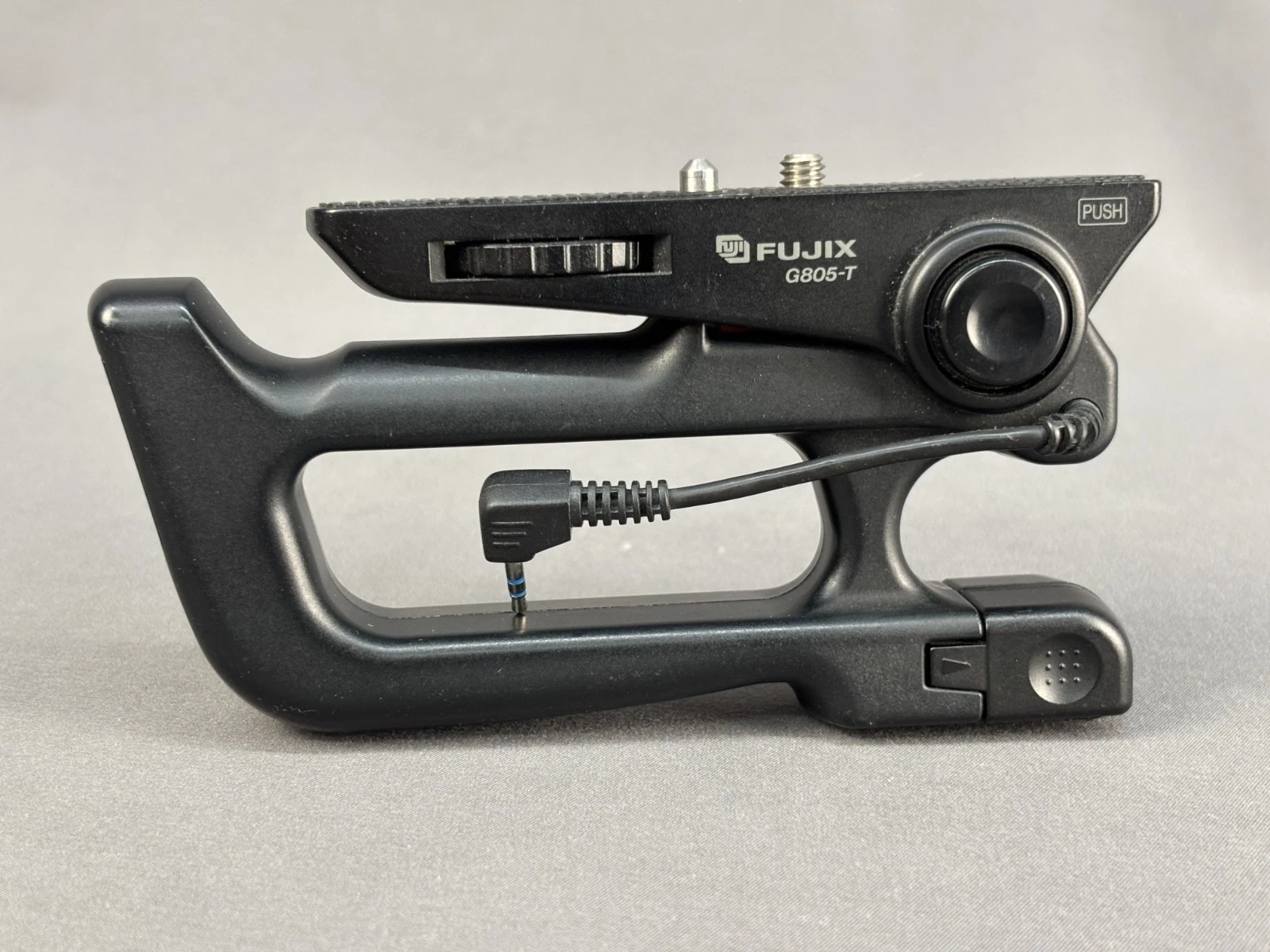 Fujix G805-T Single Action Multi-Grip with LANC Connectivity (14H) image 1