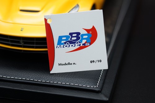 BBR 1/18 Ferrari F12 Berlinetta 2013 Tristrato Yellow P1865 | #9/10 | Resin Car - Picture 11 of 22