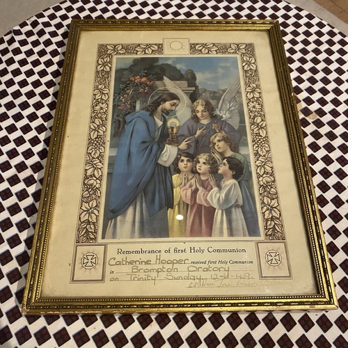 Vintage Religious Lithograph First Holy Communion Framed Print 1949 Set Prop - Picture 2 of 15