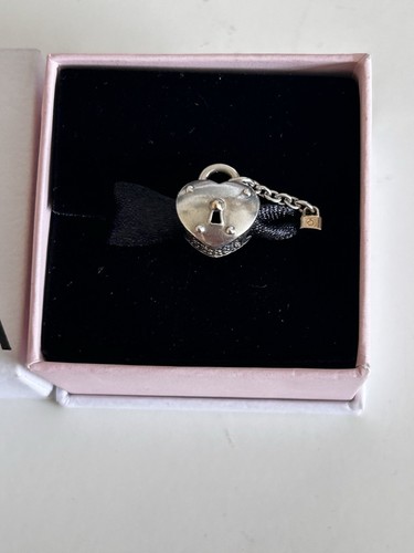 Authentic Pandora 🌟 Padlock and gold key Charm 🌟 S925 ALE/G585 🌟 799160C01 - Picture 9 of 10