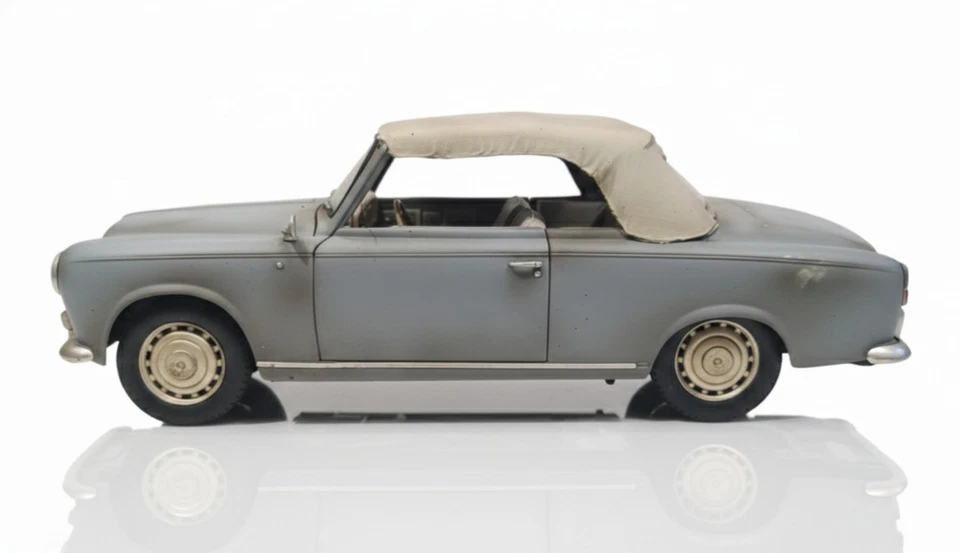 '59 Peugeot 403 Cabriolet "Columbo" SOLIDO (CUSTOM) 1:18 - Immagine 3 di 4