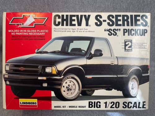 1993 Lindberg Chevrolet S Series SS Pickup 1:20 Model Kit NEW OPEN BOX