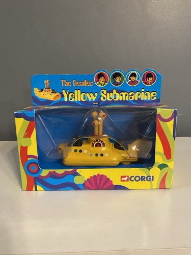 BEATLES CORGI AMARILLO SUBMARINO MINI 05404 FUNDIDO A PRESIÓN FUNCIONAMIENTO LIMITADO ¡NUEVO EN CAJA!! - Imagen 1 de 3