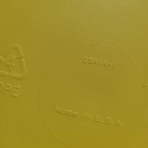 Tupperware 2541A-1 Size C Yellow Round Replacement Lid - Picture 4 of 5