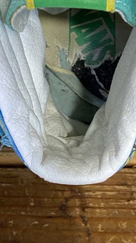 VANS Sesame Street x Sk8- High Oscar's Taxi Service Size M 10.5 / W 12 Damage - Picture 10 of 13