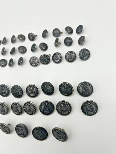 Vintage US Air Force Eagle Shield 13 Star Waterbury Button Co 50 Pieces SEE DESC - Picture 4 of 11
