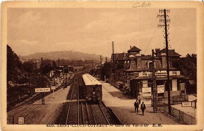 CPA AK St-CLOUD-Coteaux - Gare du Val-d-Or (740583)