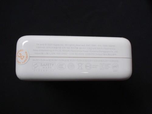 Genuine 140W USB-C Charger for APPLE MacBook Pro 14" 15" 16" 2019 2020 2021 2022 - Picture 7 of 9