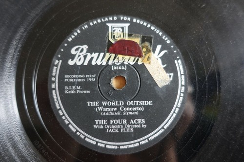 FOUR ACES XMAS 78 THE CHRISTMAS TREE / THE WORLD OUSIDE UK BRUNSWICK 05767 E- - Imagen 2 de 2