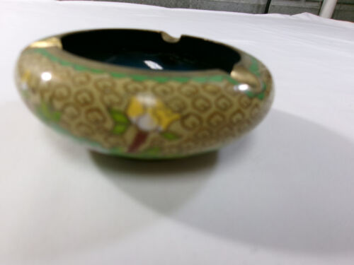 Vintage Chinese Enamel Floral Blue Interior Cloisonne Ashtray - Picture 3 of 8
