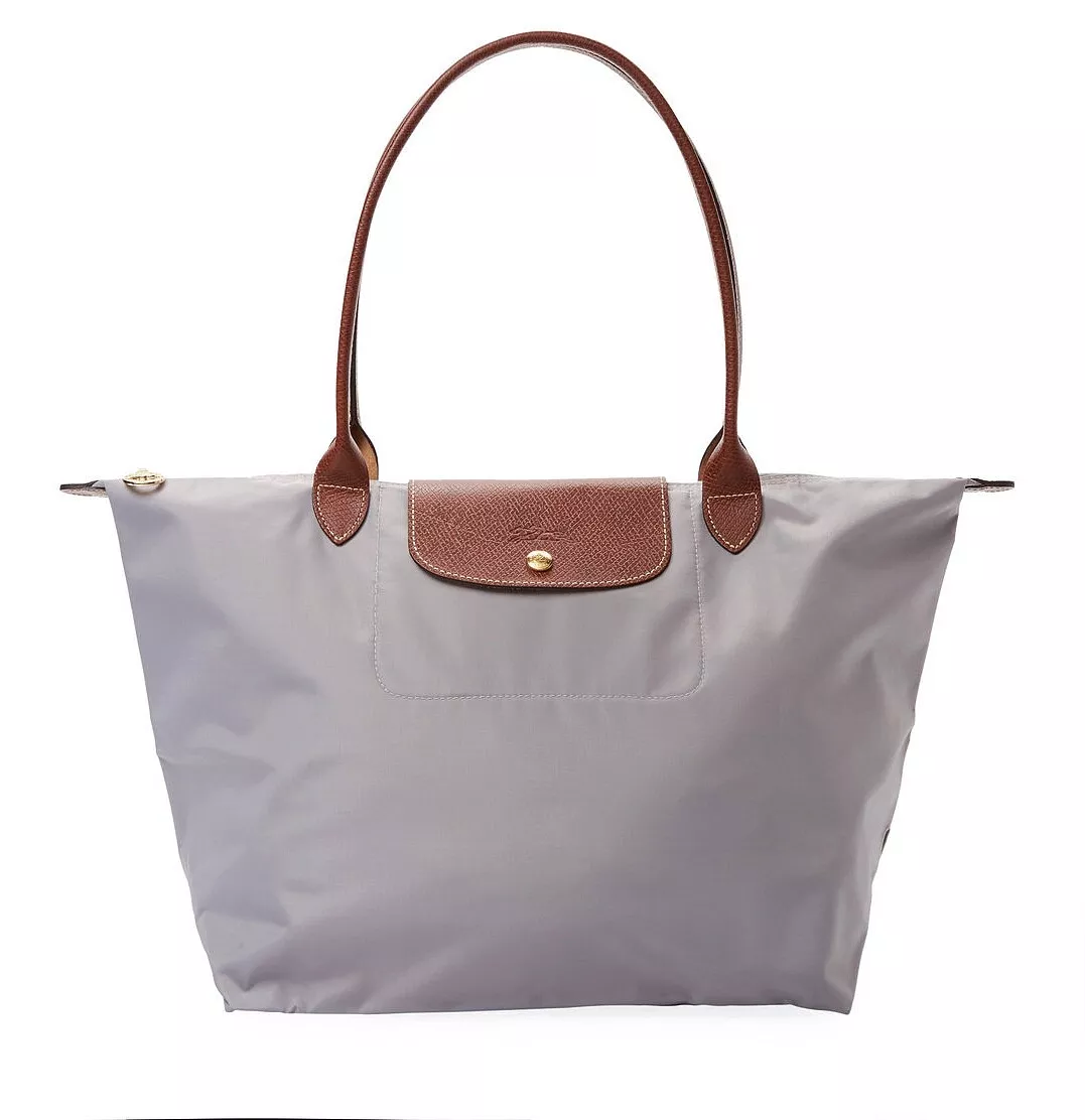 THE BAG REVIEW: LONGCHAMP LE PLIAGE SIZES, CLASSIC LARGE LONG HANDLE