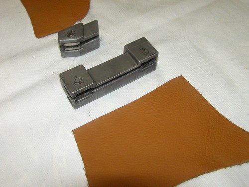 Mercedes W113 Gleitstücke Scheibenführung für Seitenscheibe - Bild 3 von 10