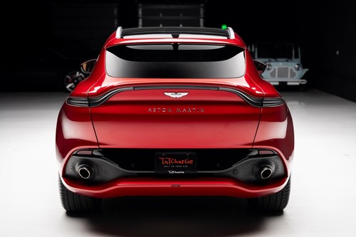 2022 Aston Martin DBX - Picture 26 of 40