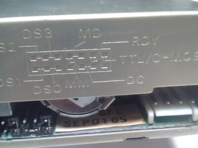 TOSHIBA ND-3564AR Floppy Disk Drive 1.44 3.5 Chinon FZ-354 TOSHIBA ND-3564AR Floppy Disk Drive 1.44 3.5 Chinon FZ-354