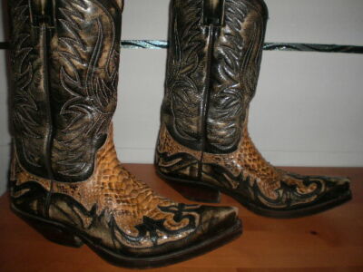 BOTAS SENDRA 3241 CUERVO DENVER PITON PANIZO BARRIGA PIEL