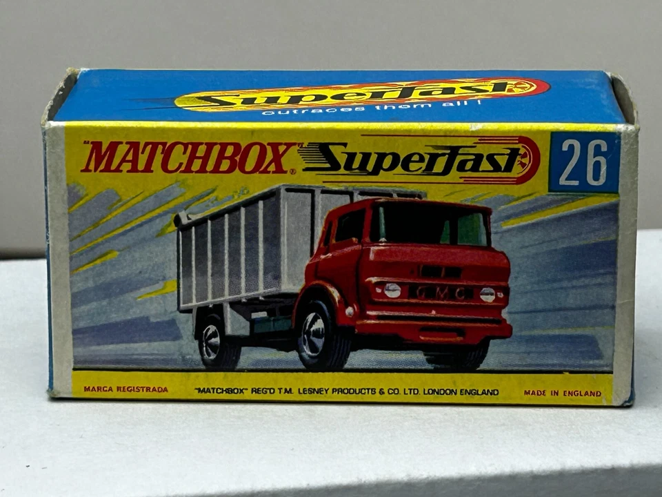 Matchbox Superfast No. 26 GMC High Side Dump Truck with Original Box, Nice - Image 3 of 4