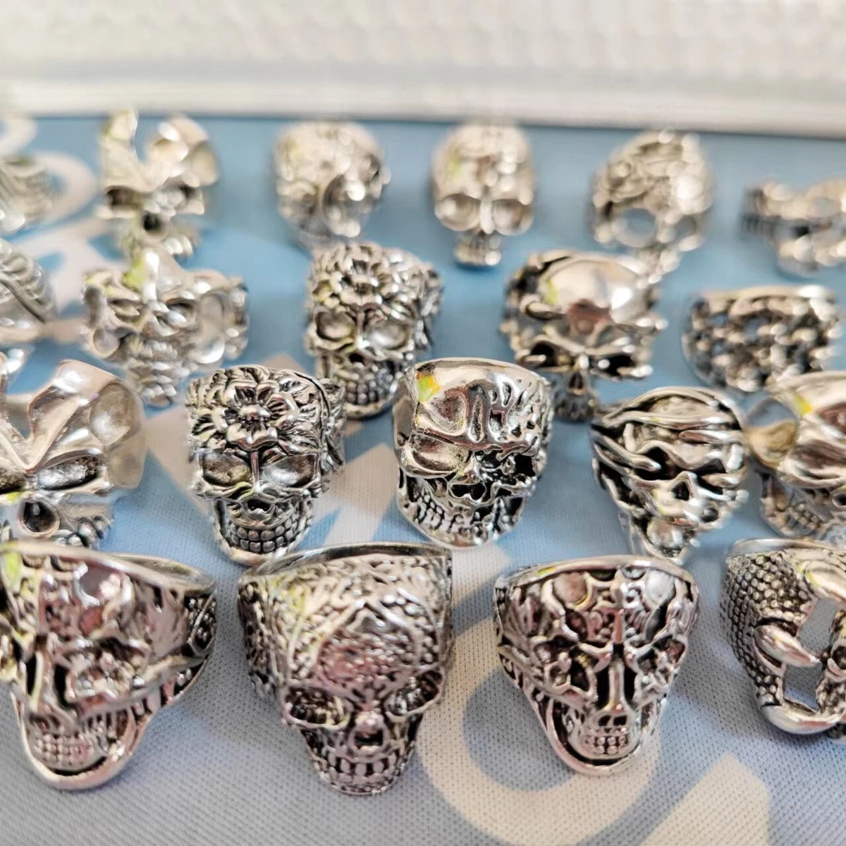Wholesale 25pcs Lots Gothic Punk Skull Antique Silver Rings Mixed