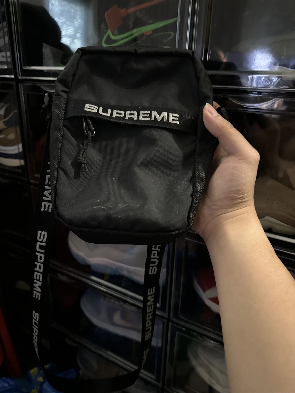 PRE OWNED Supreme Shoulder Bag FW22 Black