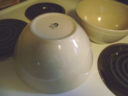 NWT- EURO CERAMICA  OVEN TO TABLE SETOF 2- NESTING MIXING/BAKING/SERVING BOWLS - Picture 4 of 5