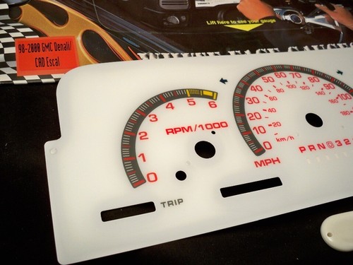 Fits 1999-2000 GMC Denali Escalade 120 MPH White Face Glow Through Gauges Red - Picture 4 of 8