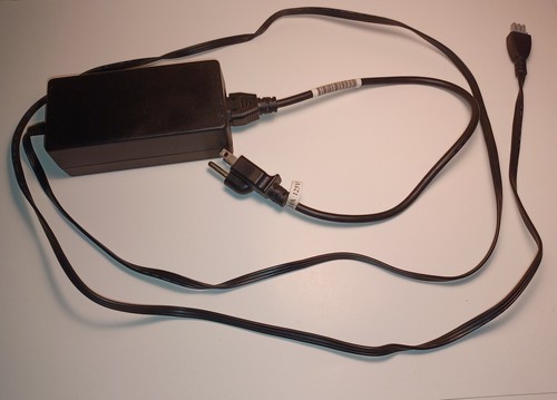HP OfficeJet J6480 Printer 32V 940mA AC Power Adapter - Picture 2 of 6