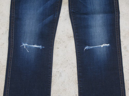 7 for all Mankind NEW Crop Kick Flare Boot Jeans Sz 24 Mid-Rise Distressed $198 - Picture 3 of 11