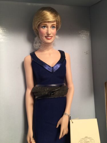 Franklin Mint Diana Princess of Style Porcelain Portrait Doll B11XU39 navy NEW - Picture 3 of 12