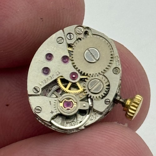 13mm Damen Everite AS 1978-2 A Schild Handaufzug Schweizer Uhrwerk TEILE