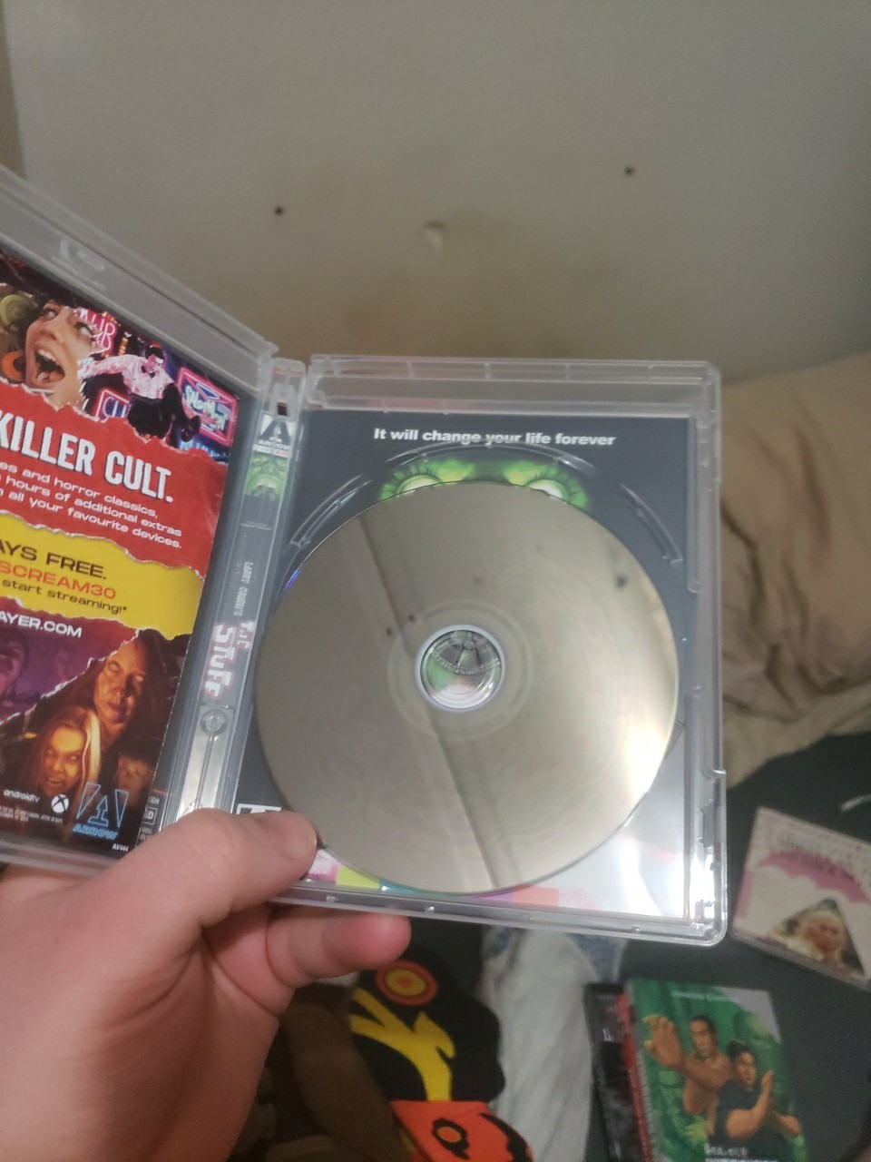 The Stuff  Blu ray Special Edition 1985 Moriarty Arrow Video Region A us USA