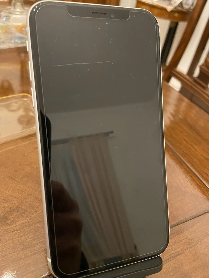 Apple iPhone XR - 64GB - Bianco (Sbloccato) - Immagine 4 di 4