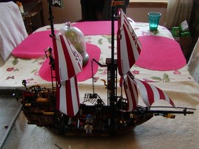 Lego 6243 Pirates II Brickbeard's Bounty Complete SHIP shark monkey cannons