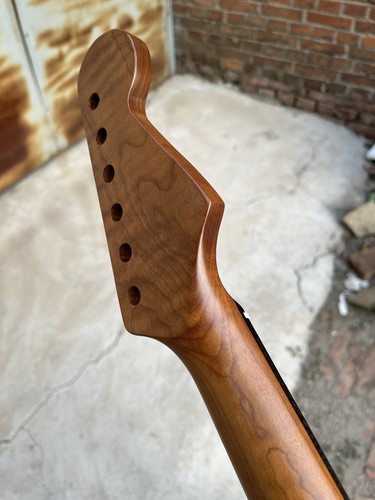 AAA Matte Reverse headstock head 22Fret Strat Roasted maple Electric guitar Neck - Picture 4 of 5
