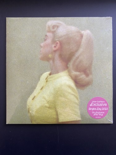 BILLIE EILISH 'WHAT WAS I MADE FOR?' BARBIE PINK 7” VINYL! URBAN OUTFITTERS - Picture 1 of 2