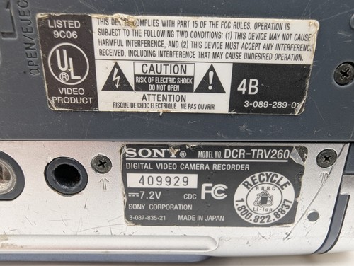 Sony DCR-TRV260 Handycam Digital 8 Camcorder W/ NEW Charger & Battery Tested - Picture 18 of 18