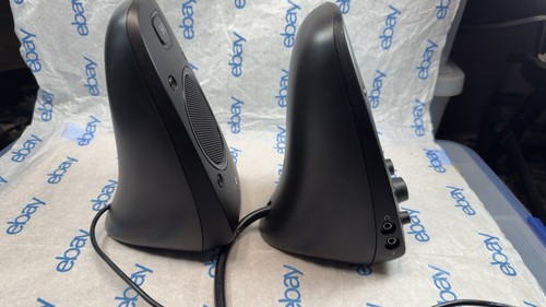 Logitech Z623 Home Speaker System 3 Stück 2.1 Kanal Schwarz 400 Watt TV Telefon PC - Bild 19 von 20