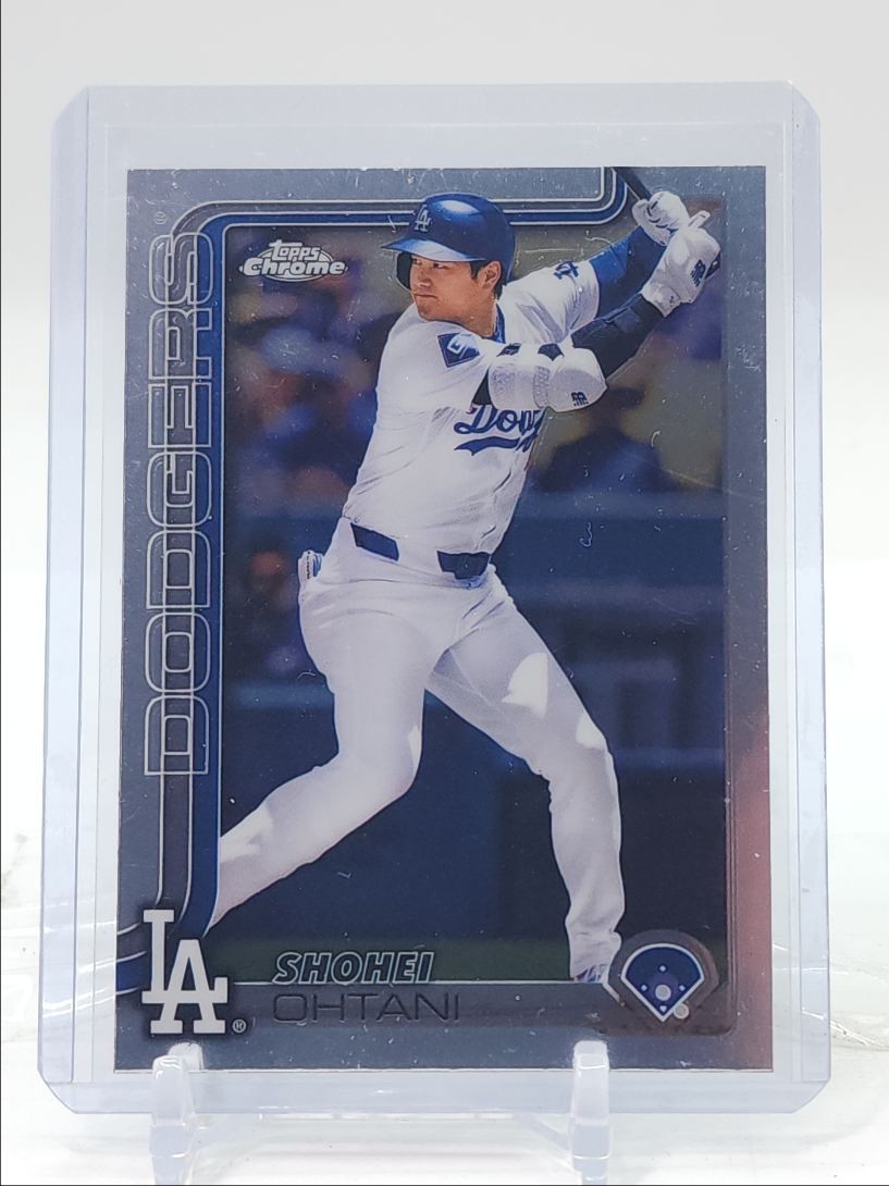 SHOHEI OHTANI 2025 TOPPS CHROME BASEBALL DODGERS A Q1062