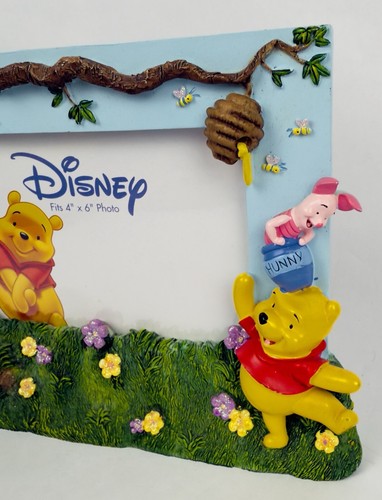 Disney Winnie The Pooh & Piglet Beehive Spring Time Photo Frame 4x6 - Picture 2 of 5