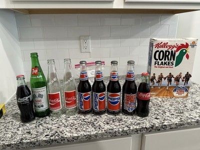 Coca-Cola Pepsi 7Up Soda Bottles 8 fl oz Clear Green Multi-Color Collection