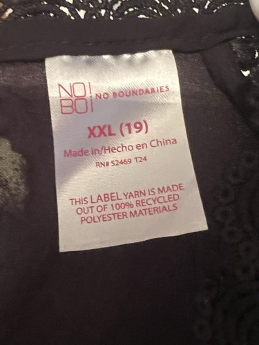 No Boundaries Bluse Junior Größe XXL 19 schwarz mit rosa Blumen Spitzenärmel - Bild 3 von 4