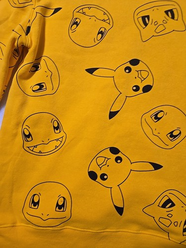 Pokemon Kids Yellow Sweatshirt W/Pikachu Bulbasaur Squirtle Charmander Size XL - Picture 7 of 8