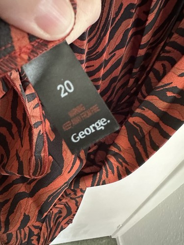New George Size 20 Pleated Skirt Dark Orange Zebra Print Aline Elastic Waist (T) - Picture 4 of 9
