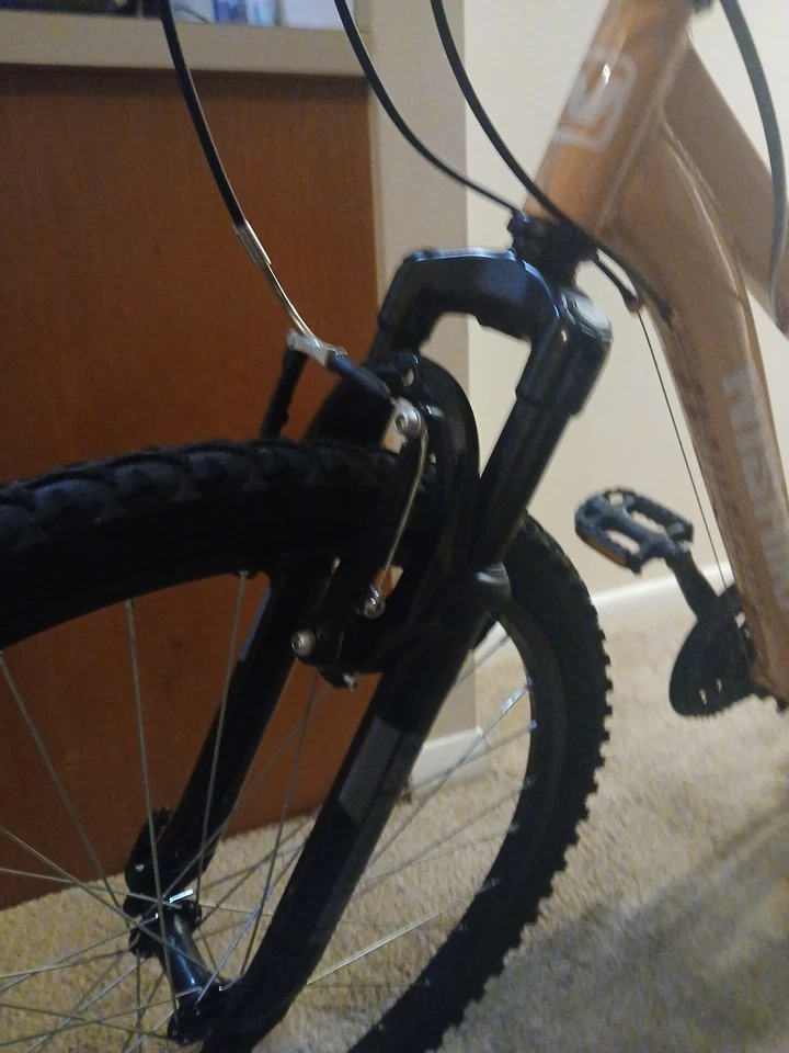 Bicicleta de montaña para mujer Nishiki Pueblo 2024 26"" nueva, usada, excelente estado Foto 2 de 4