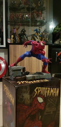 Spider-man Premium Format OG! ¡EXCLUSIVO! ¡Coleccionables Sideshow! 70 de 500! - Imagen 3 de 17